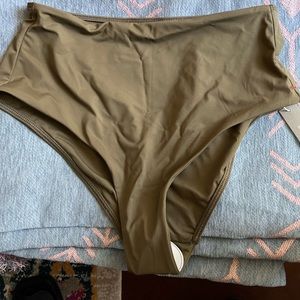Everlane high rise hipster bottom sz Small beech